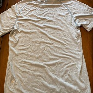 Lululemon Metal Vent tech short sleeve shirt